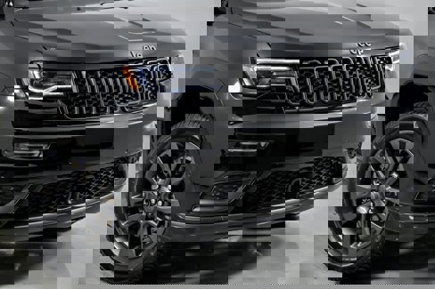 Used 2019 Jeep Grand Cherokee High Altitude image 3
