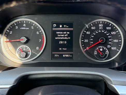 Used 2022 Kia K5 GT-Line image 16