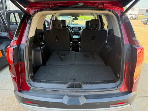 Used 2018 GMC Acadia SLT image 10