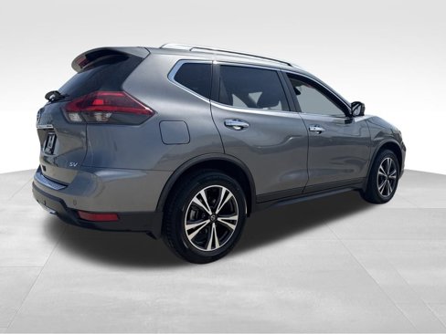 Used 2020 Nissan Rogue SV w/ Premium Package image 7