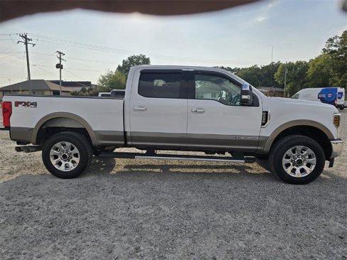 Certified 2019 Ford F250 Lariat w/ Lariat Ultimate Package image 4