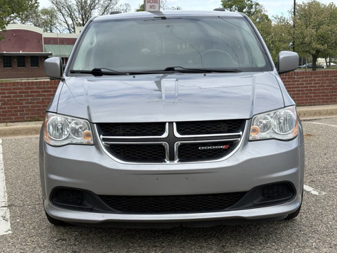 Used 2012 Dodge Grand Caravan SXT image 5