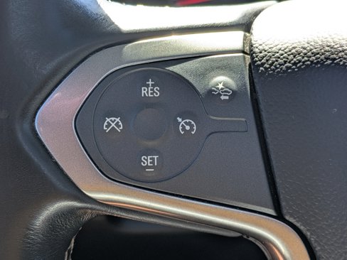 Used 2019 Chevrolet Suburban LT image 28