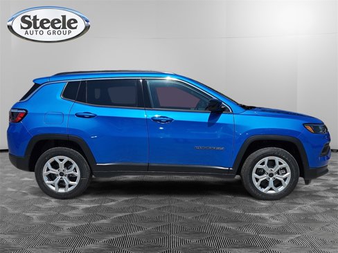 New 2025 Jeep Compass Latitude image 6
