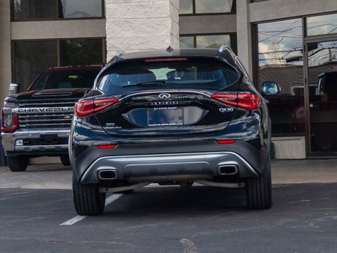 Used 2018 INFINITI QX30 AWD image 7
