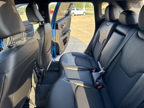 New 2025 Jeep Compass Latitude w/ Convenience Group image 27