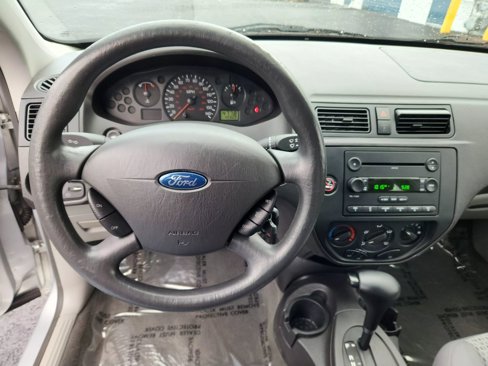 Used 2007 Ford Focus SE image 7