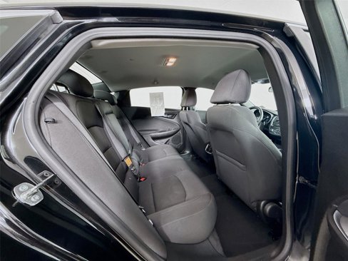 Used 2023 Chevrolet Malibu LT image 27
