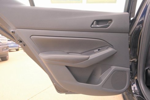 Used 2023 Nissan Altima 2.5 SV image 24