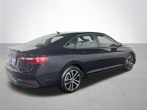 Certified 2024 Volkswagen Jetta Sport image 7