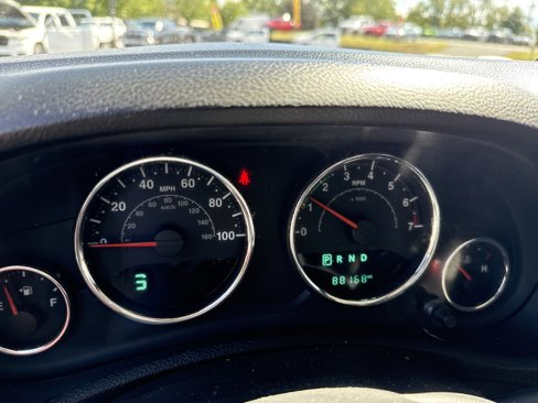 Used 2017 Jeep Wrangler Unlimited Sport w/ Connectivity Group image 10