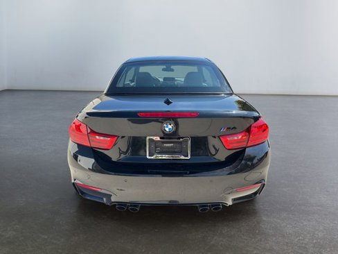 Used 2016 BMW M4 Convertible image 15