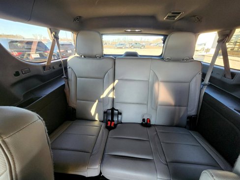 Used 2023 GMC Yukon XL SLT image 29