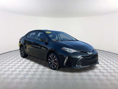 Used 2018 Toyota Corolla L image 4