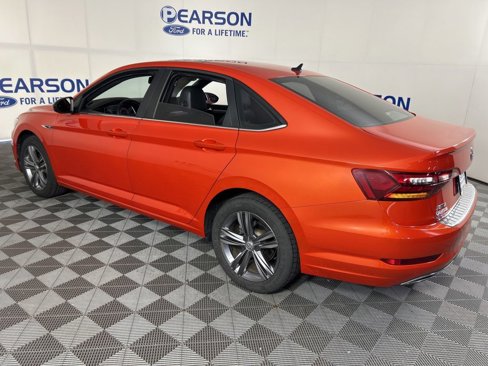Used 2019 Volkswagen Jetta R-Line image 11