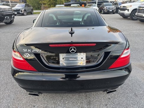 Used 2015 Mercedes-Benz SLK 250 image 5