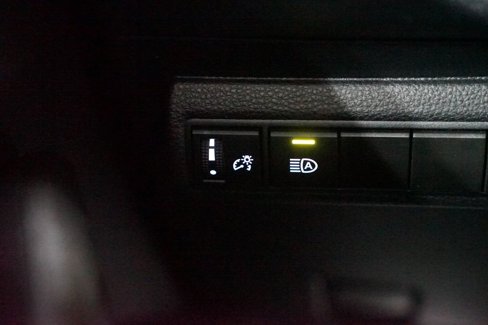 Certified 2024 Toyota Corolla LE image 22