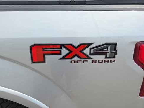 Used 2019 Ford F150 Lariat w/ FX4 Off-Road Package image 42