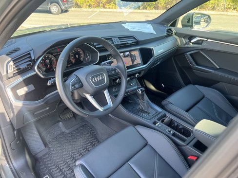 Used 2024 Audi Q3 2.0T Premium Plus image 14