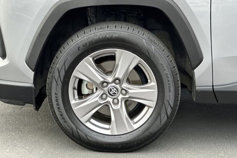 Used 2023 Toyota RAV4 XLE image 25