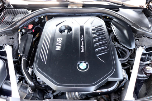 Used 2018 BMW 740i xDrive image 44