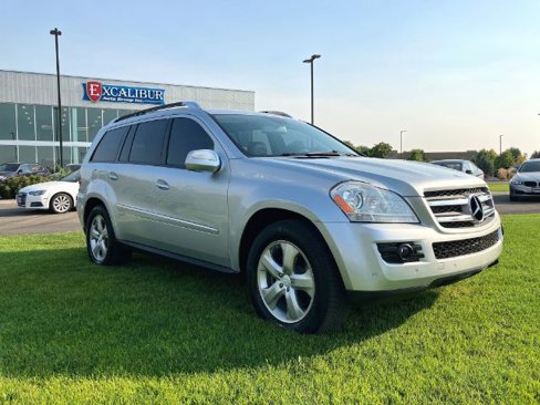 Used 2009 Mercedes-Benz GL 450 4MATIC image 2