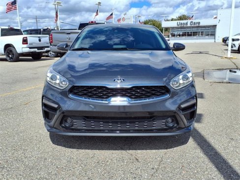 Used 2021 Kia Forte EX image 2