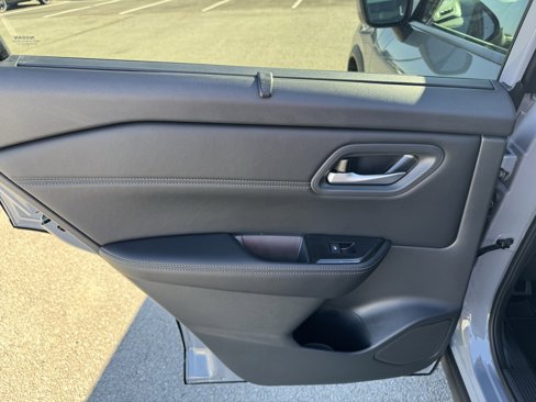 New 2026 Nissan Rogue SV image 21