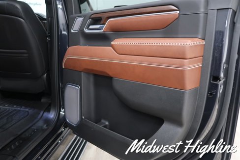 Used 2024 GMC Sierra 2500 Denali Ultimate w/ Max Trailering Package image 22