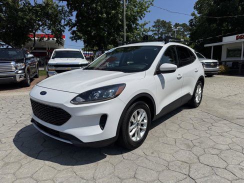 Used 2020 Ford Escape SE image 8