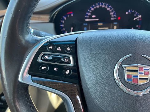 Used 2013 Cadillac XTS Luxury w/ Driver Awareness Package image 24
