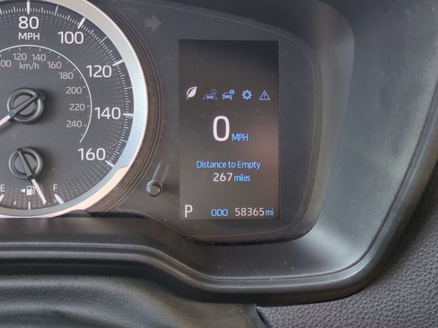 Used 2022 Toyota Corolla LE image 20