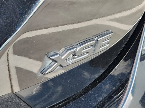 Used 2021 Toyota Camry XSE w/ Carpet Mat Package (TMS) image 13