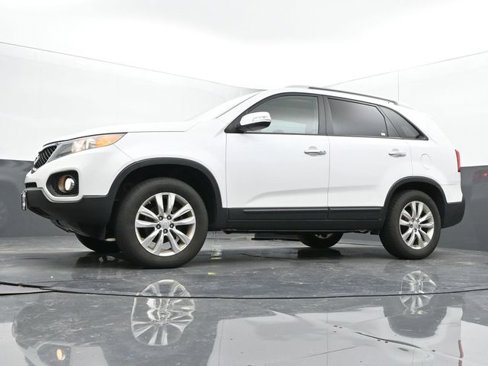 Used 2011 Kia Sorento EX w/ Premium Pkg image 22