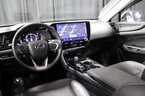 Used 2024 Lexus NX 350h AWD w/ Premium Package image 4