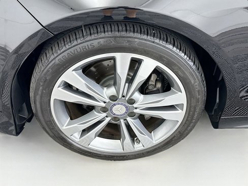 Used 2016 Mercedes-Benz E 350 4MATIC Sedan image 29