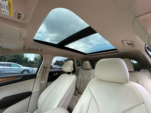 Used 2015 Lincoln MKC FWD w/ Equipment Group 102A Reserve image 28