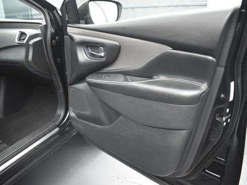 Used 2020 Nissan Murano SV image 24