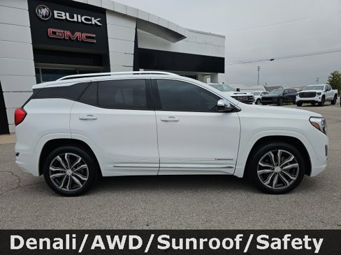 Used 2019 GMC Terrain Denali image 8