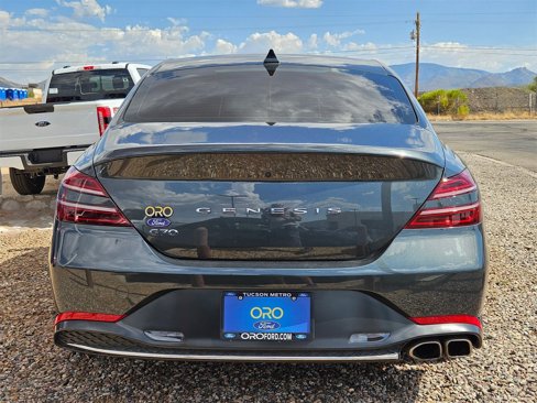 Used 2023 Genesis G70 2.0T image 7