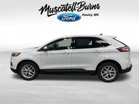 Used 2023 Ford Edge SEL w/ Convenience Package image 4