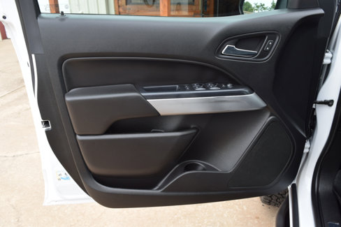 Used 2019 Chevrolet Colorado ZR2 image 9