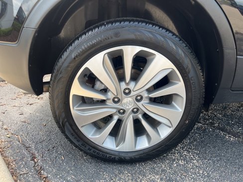 Used 2020 Buick Encore Preferred image 9