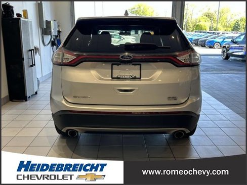 Used 2015 Ford Edge SEL image 4