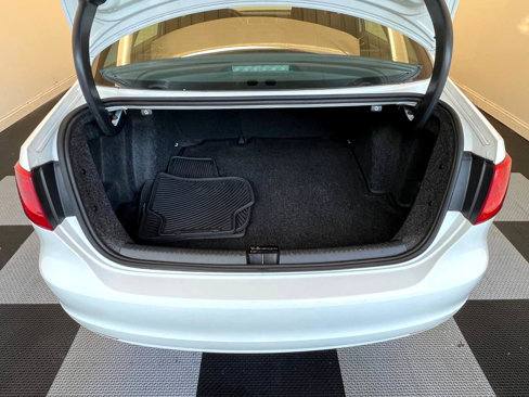 Used 2014 Volkswagen Jetta S image 24
