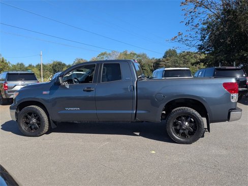 Used 2010 Toyota Tundra 4x4 Double Cab image 6