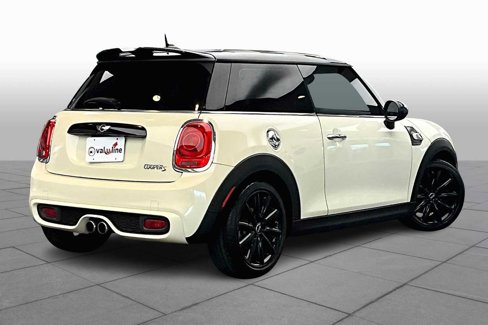 Used 2015 MINI Cooper S image 11