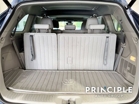 Used 2018 Toyota Highlander Limited image 13