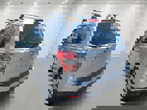 Used 2016 Subaru Forester 2.5i Premium image 5