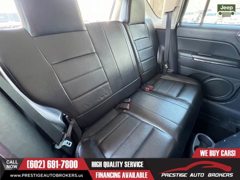 Used 2010 Jeep Compass Limited image 36